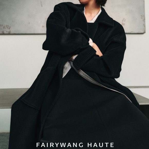 Gorgeous Wool Cashmere Black Coat - BRAND NEW - size S/M - Picture 5 of 16